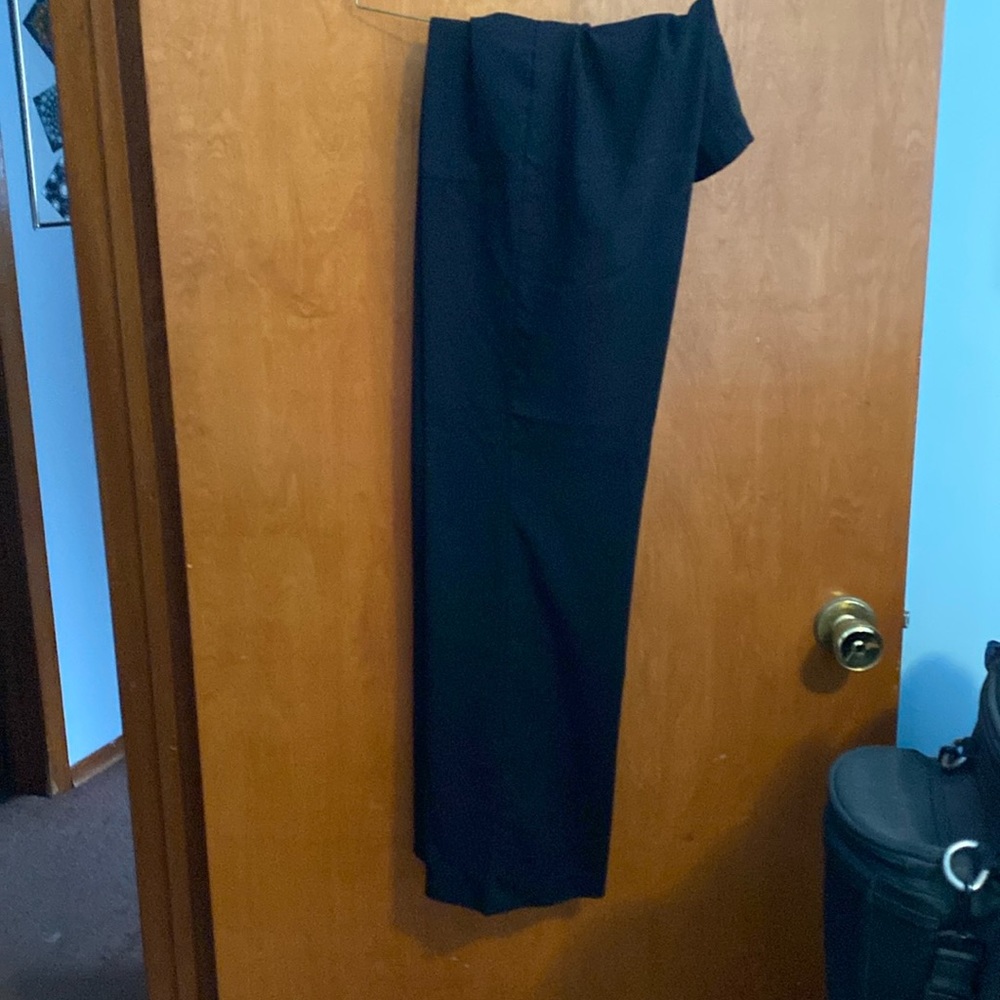 No side pockets